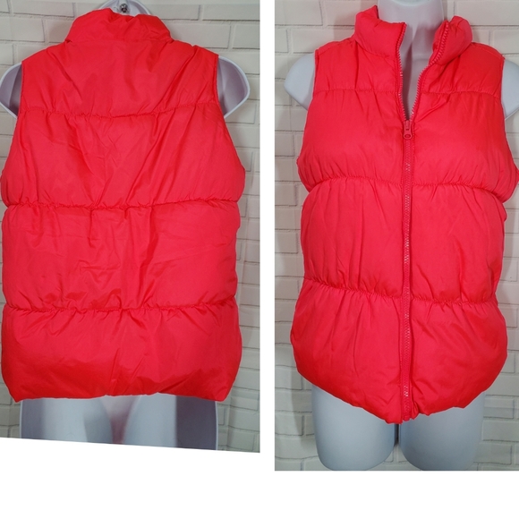 Old Navy Fuschia Flame Warm Winter Puffy Vest - Picture 1 of 11